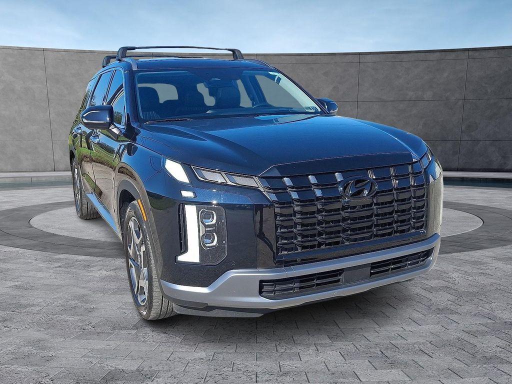 used 2023 Hyundai Palisade car, priced at $42,994
