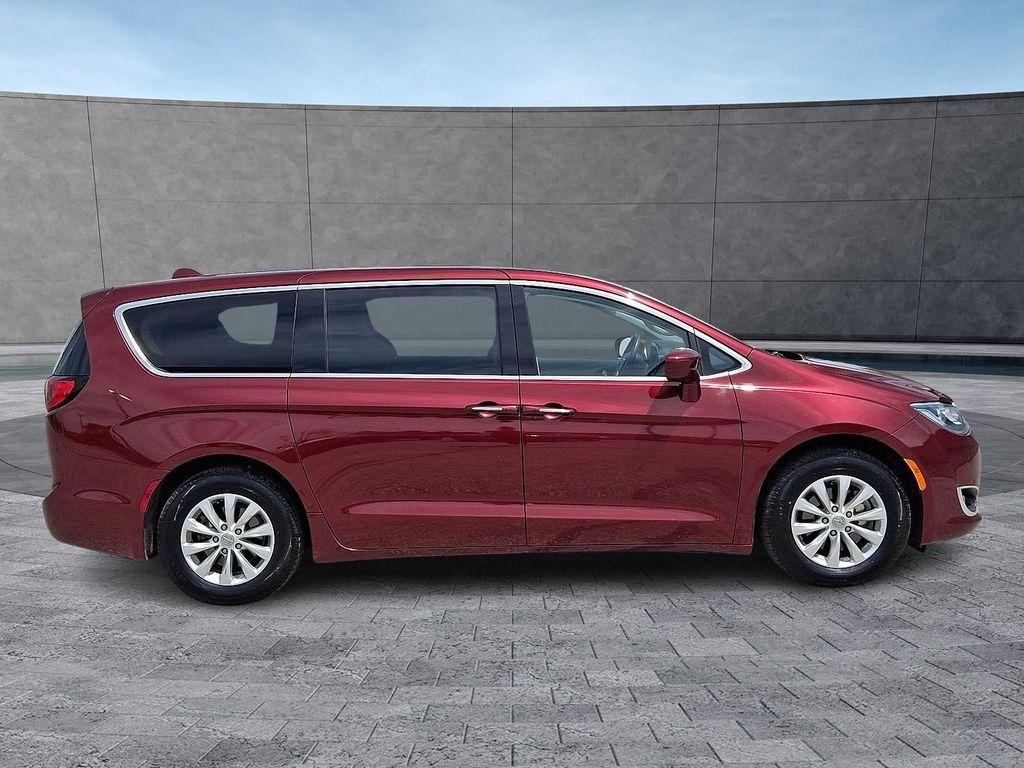 used 2019 Chrysler Pacifica car, priced at $12,994