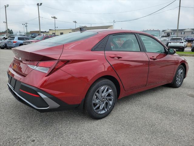 new 2024 Hyundai Elantra car, priced at $25,270