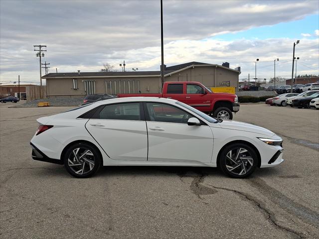 new 2025 Hyundai Elantra car, priced at $31,555