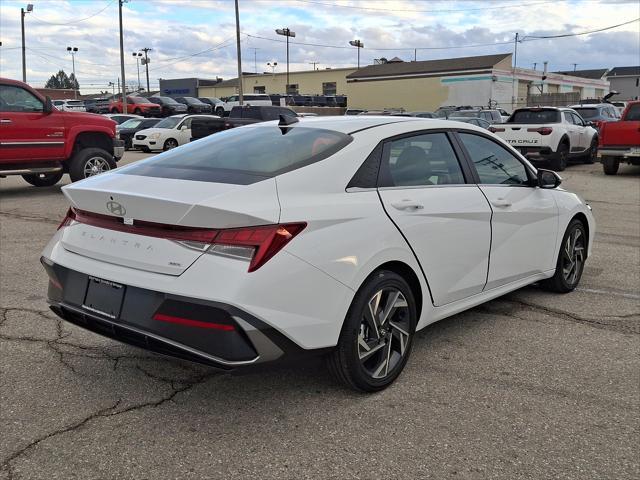 new 2025 Hyundai Elantra car, priced at $31,555