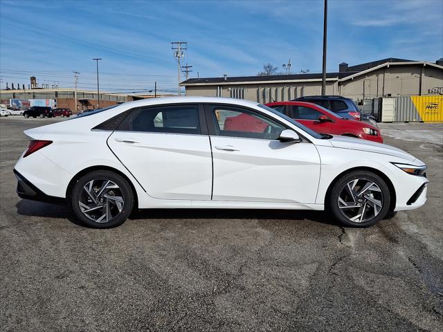 new 2025 Hyundai Elantra car, priced at $28,680