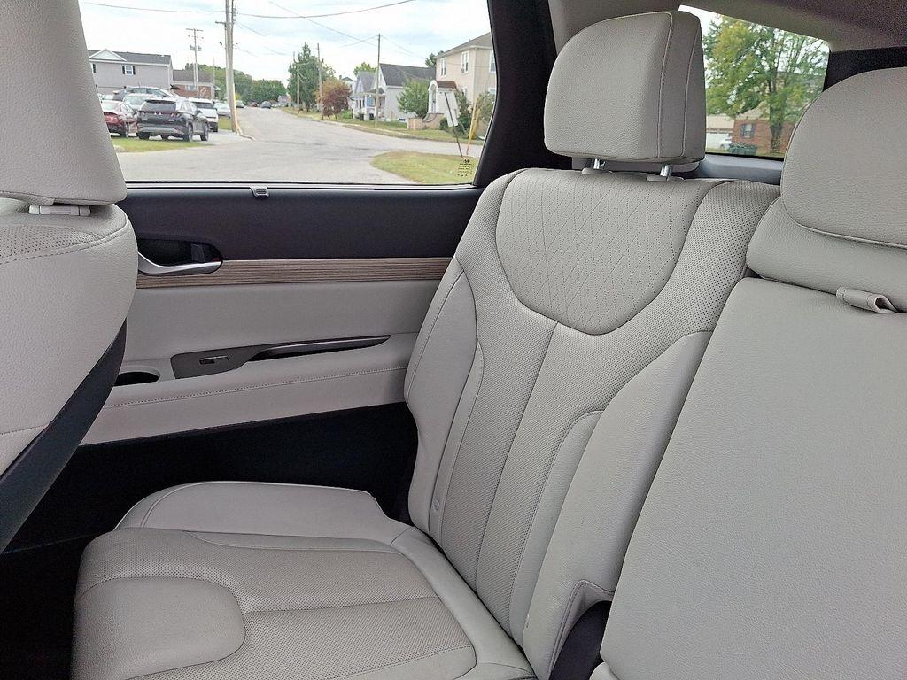 used 2022 Hyundai Palisade car, priced at $34,494