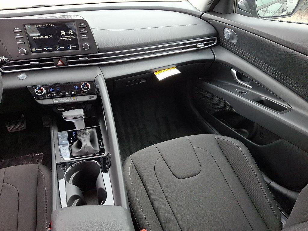 new 2026 Hyundai ELANTRA HEV car, priced at $27,335