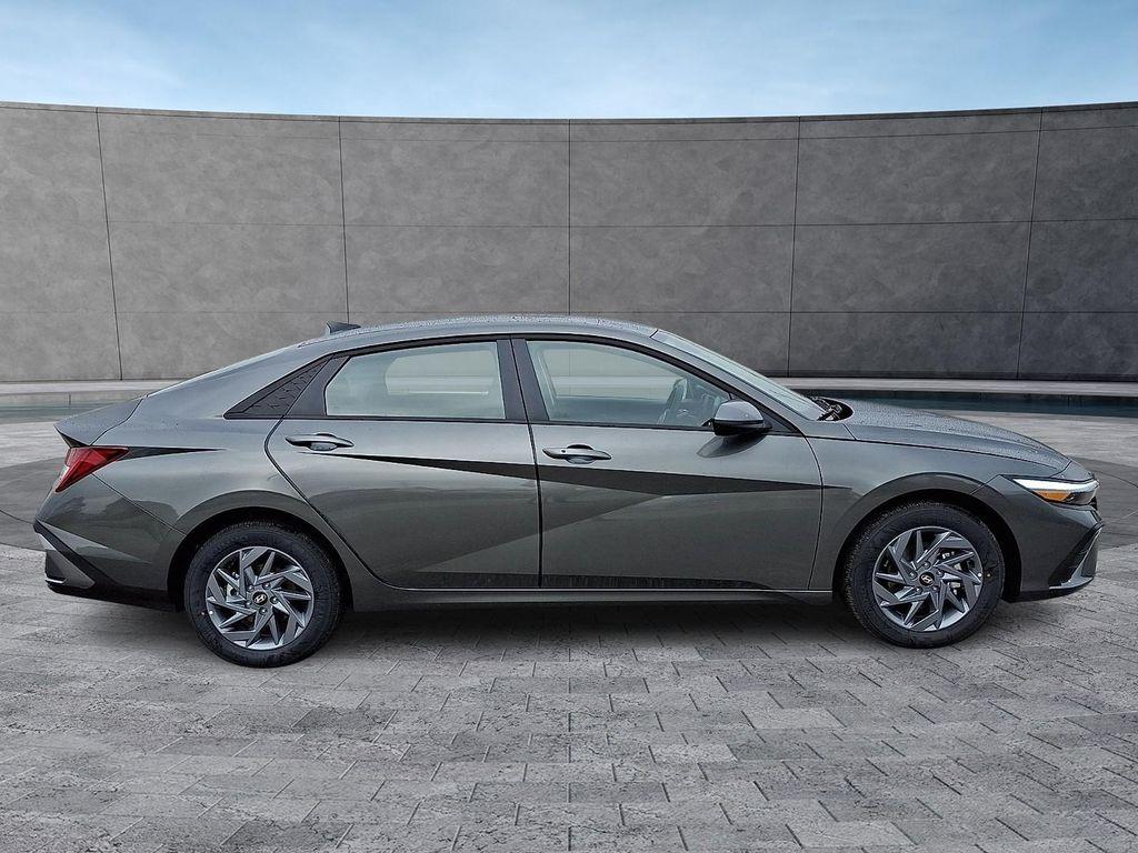 new 2026 Hyundai ELANTRA HEV car, priced at $27,335