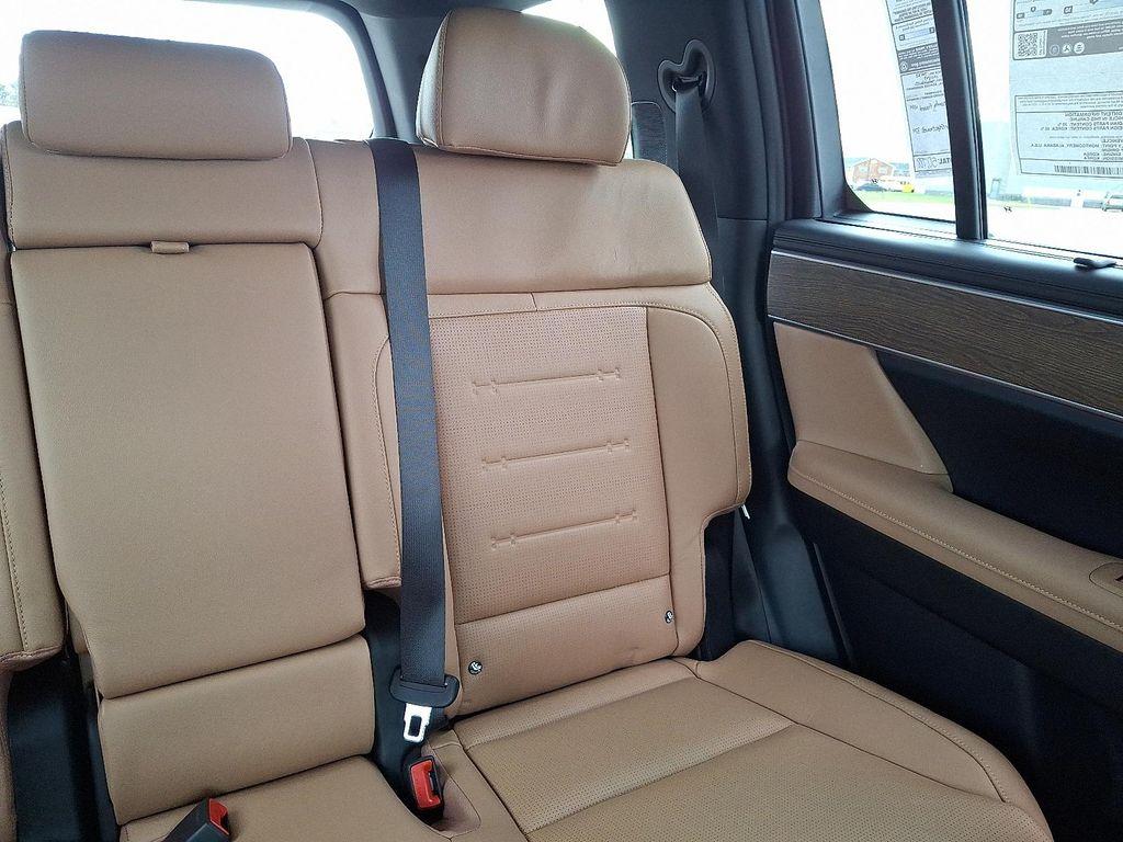new 2025 Hyundai Santa Fe car, priced at $49,910