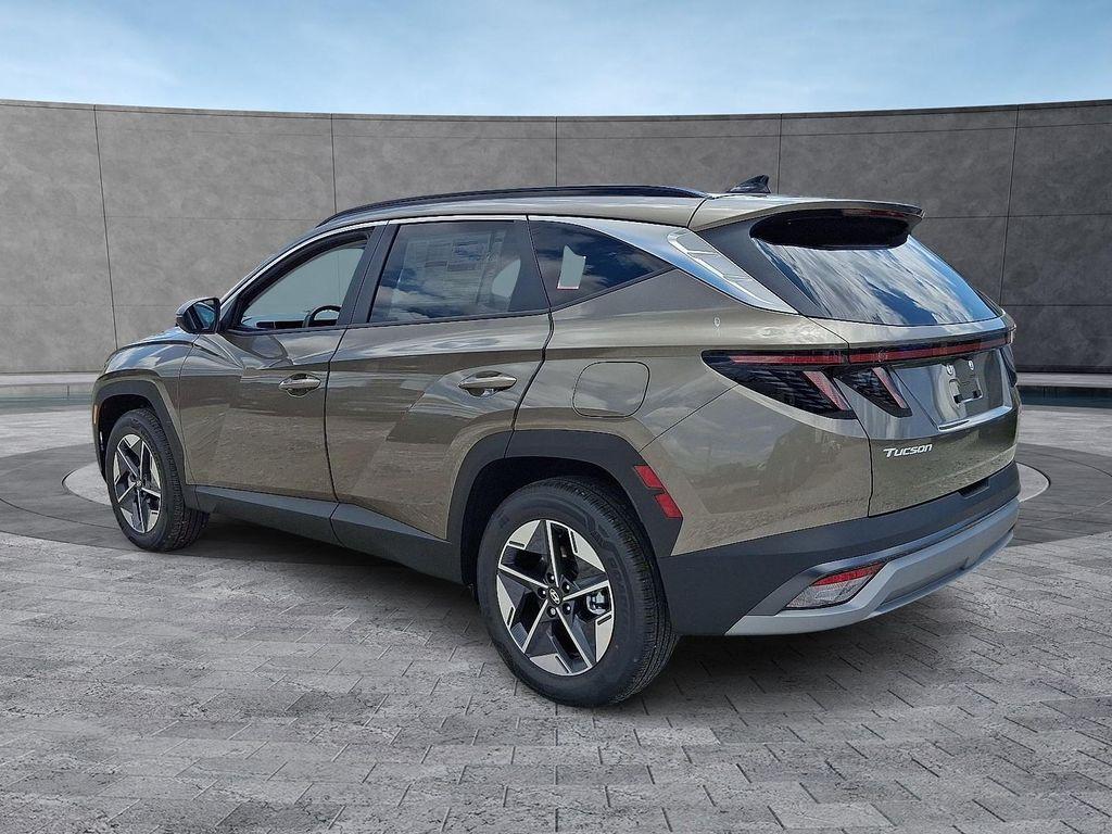 new 2025 Hyundai TUCSON Hybrid car, priced at $38,445