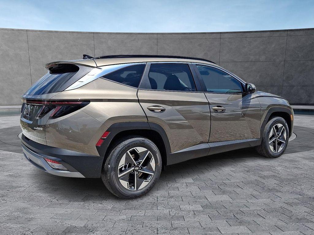 new 2025 Hyundai TUCSON Hybrid car, priced at $38,445
