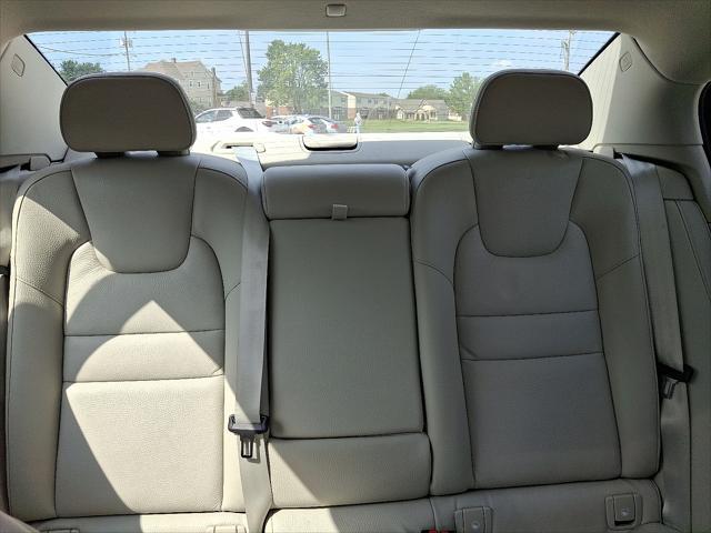 used 2024 Volvo S60 car, priced at $39,994