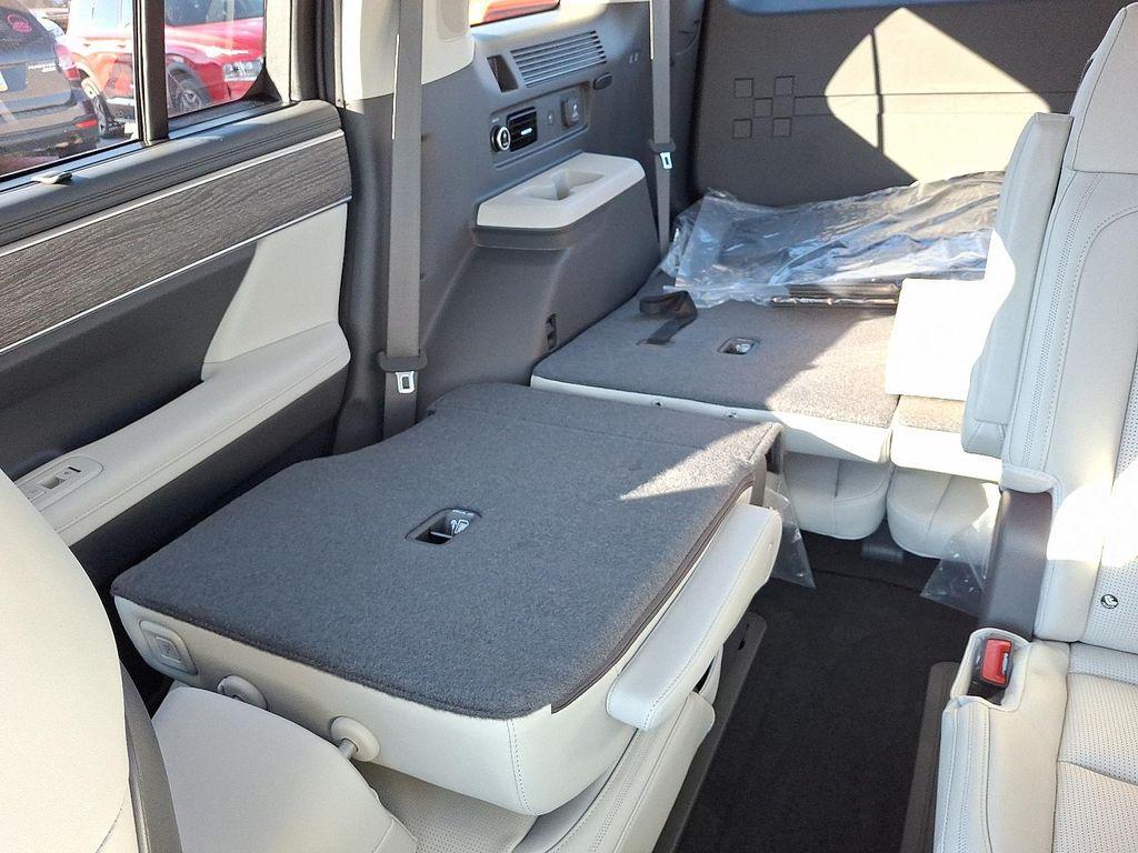 new 2026 Hyundai SANTA FE HEV car, priced at $52,670