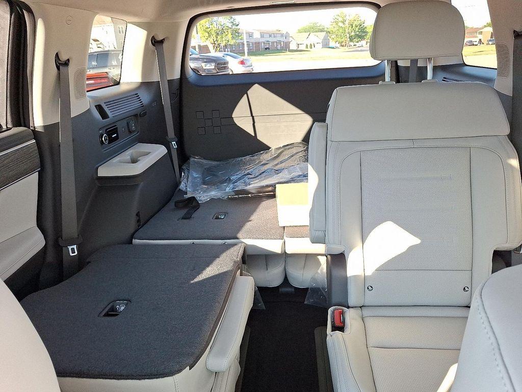 new 2026 Hyundai SANTA FE HEV car, priced at $52,670