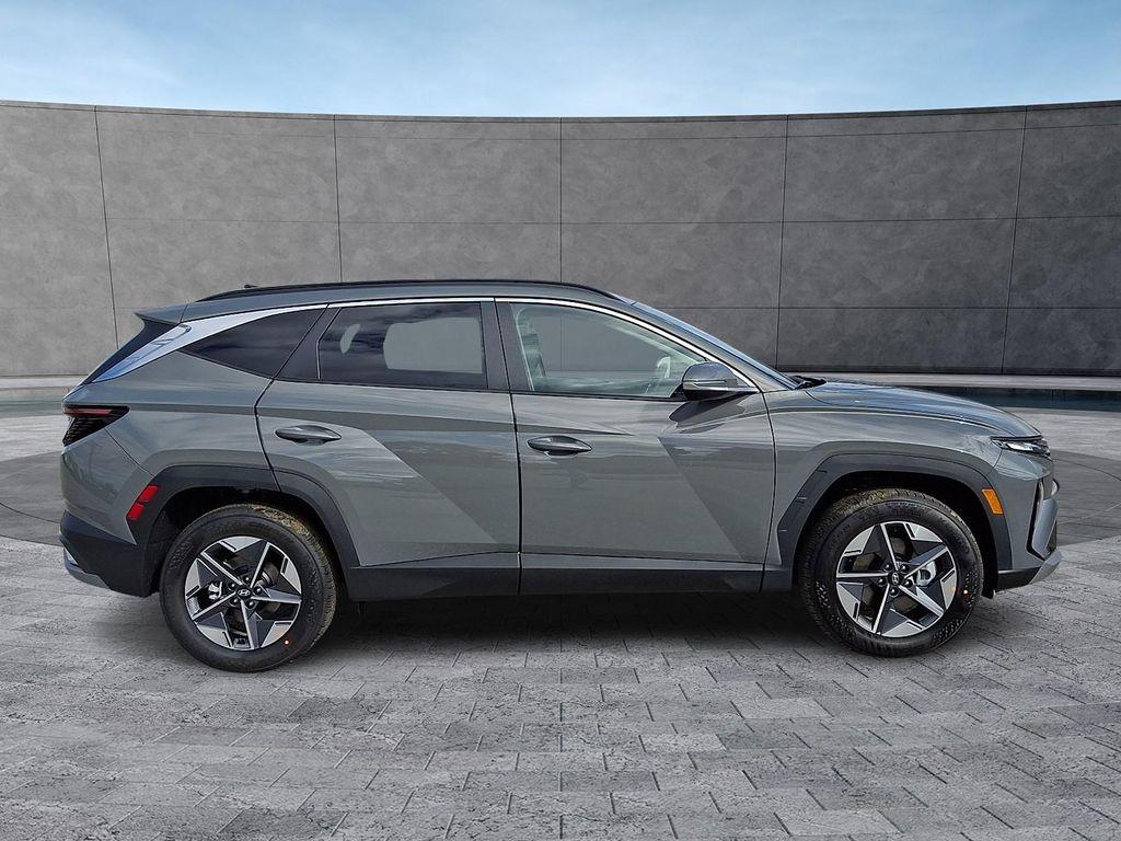 new 2026 Hyundai Tucson car, priced at $37,810