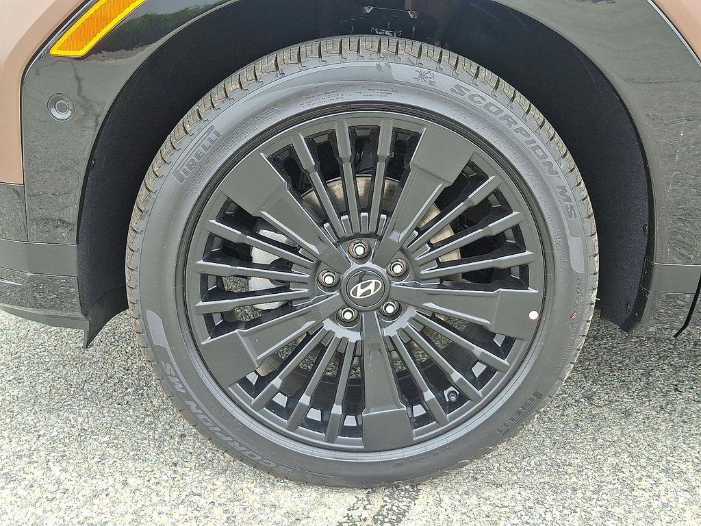 new 2025 Hyundai SANTA FE HEV car, priced at $53,010