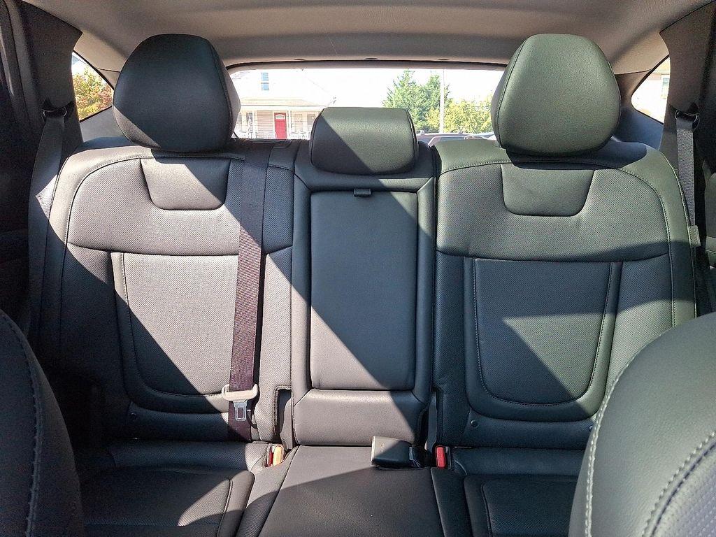 new 2025 Hyundai TUCSON Hybrid car, priced at $42,580