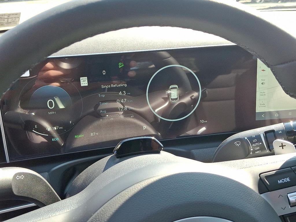 new 2025 Hyundai TUCSON Hybrid car, priced at $42,580