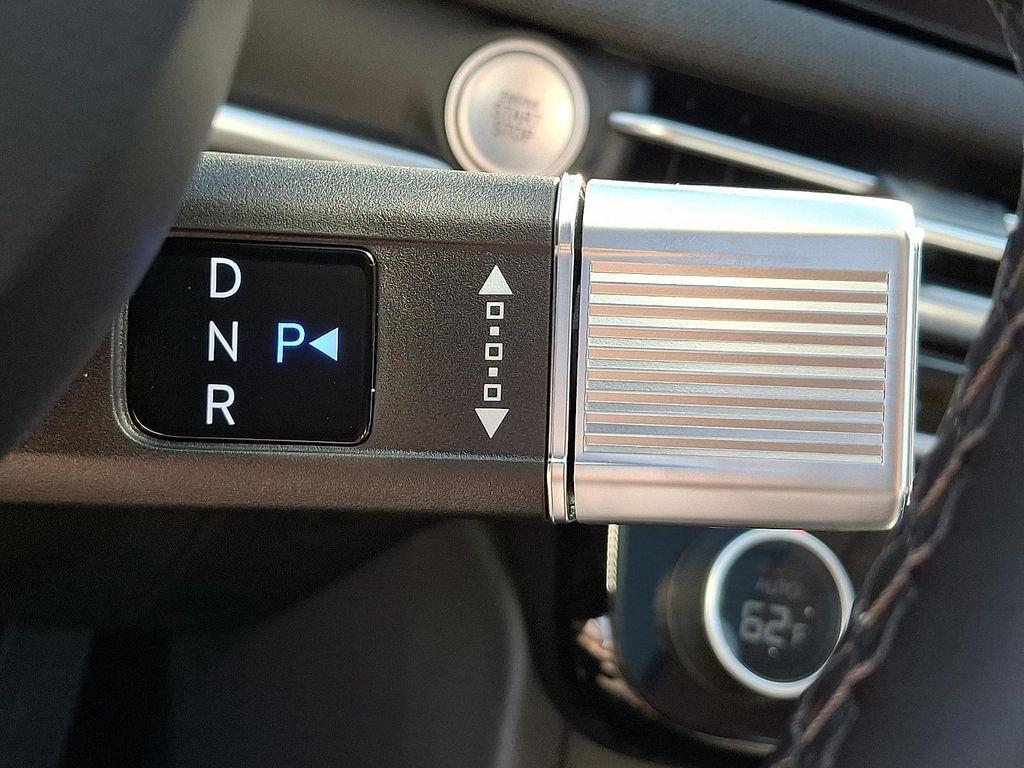 new 2025 Hyundai TUCSON Hybrid car, priced at $42,580