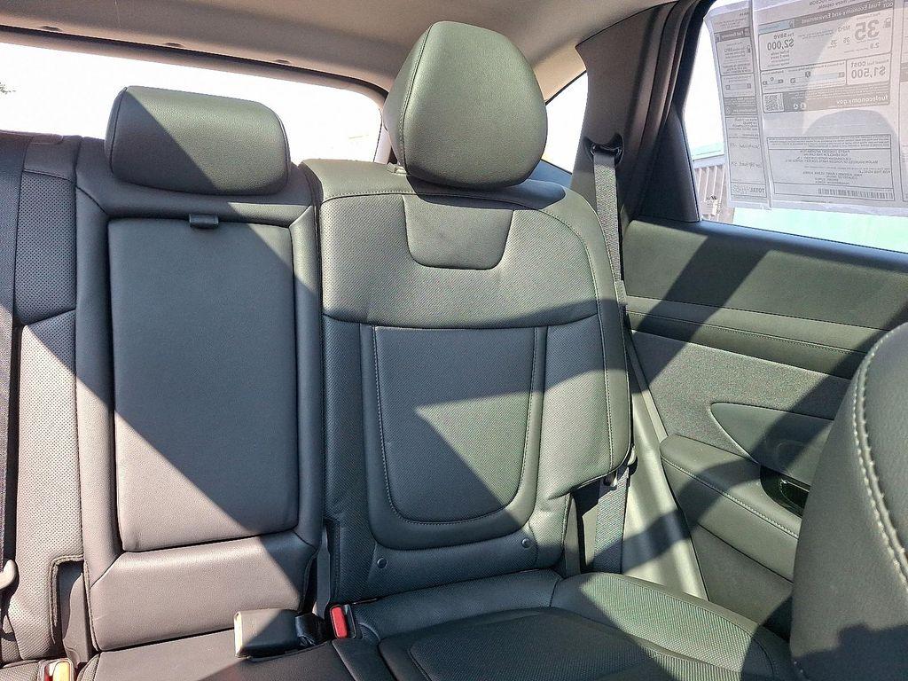 new 2025 Hyundai TUCSON Hybrid car, priced at $42,580