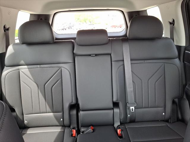 new 2025 Hyundai Santa Fe car, priced at $43,109