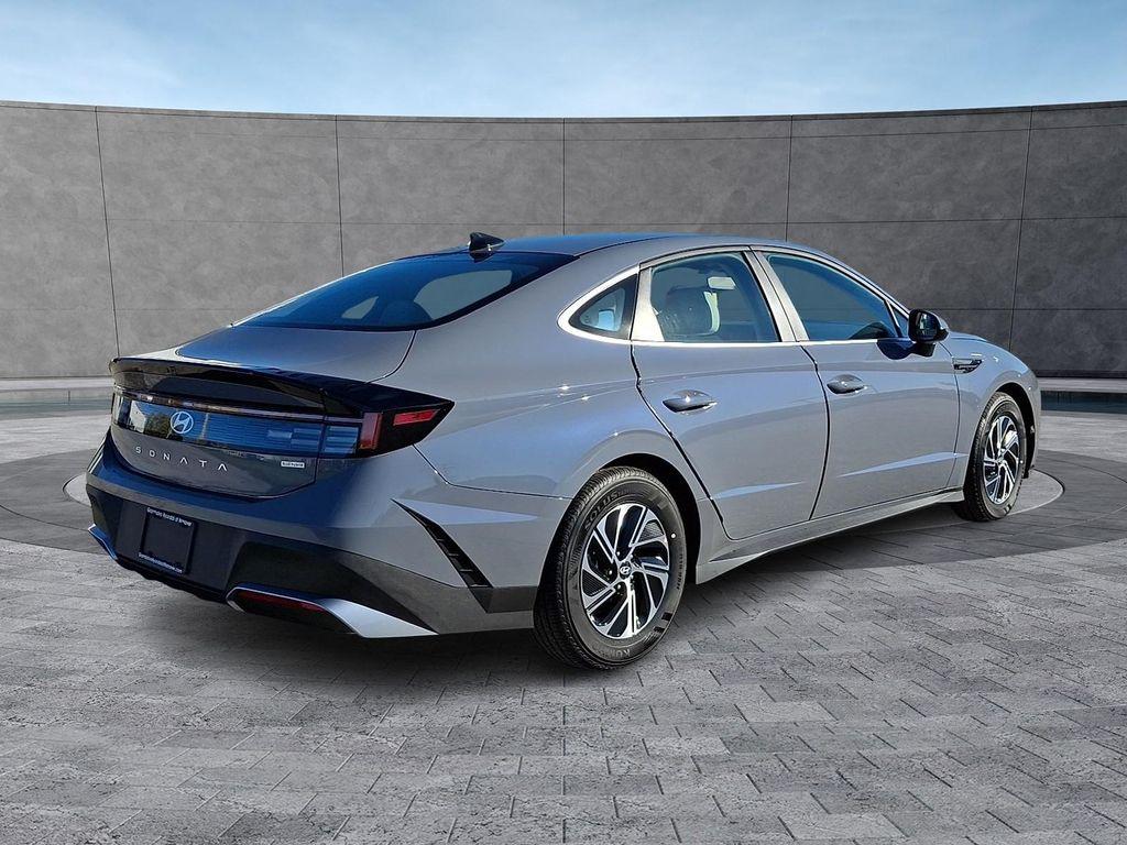 new 2026 Hyundai Sonata Hybrid car, priced at $30,845