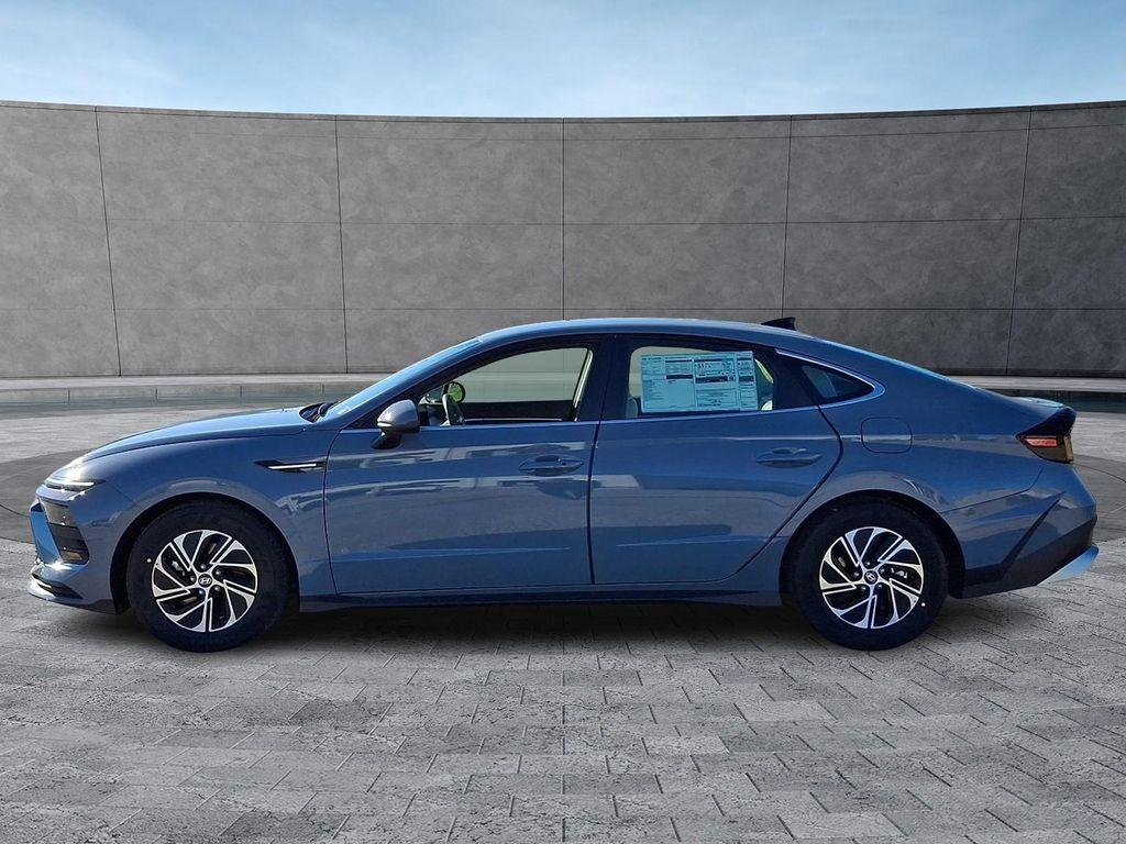 new 2026 Hyundai Sonata Hybrid car, priced at $30,845