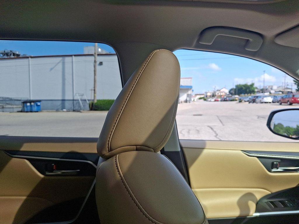 used 2022 Toyota RAV4 Hybrid car, priced at $35,994