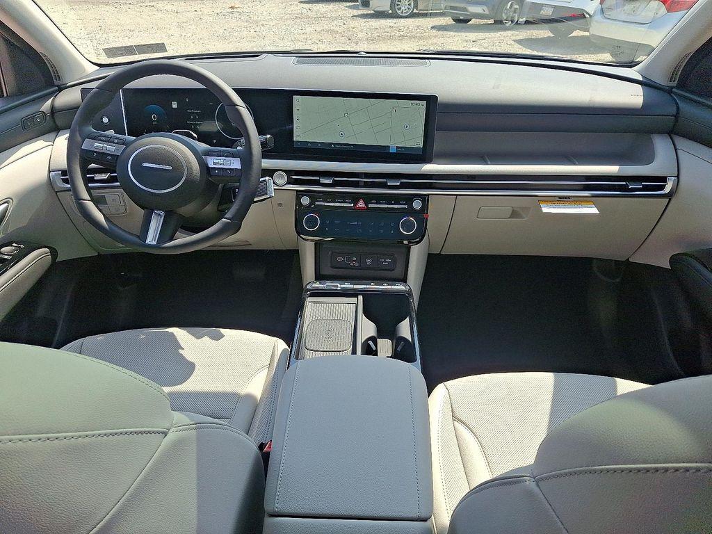 new 2025 Hyundai TUCSON Hybrid car, priced at $43,580