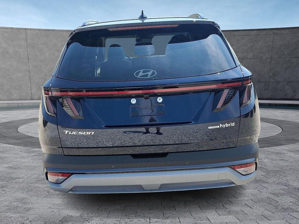 new 2025 Hyundai TUCSON Hybrid car, priced at $43,580