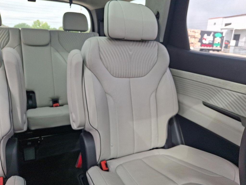 used 2023 Hyundai Palisade car, priced at $39,994