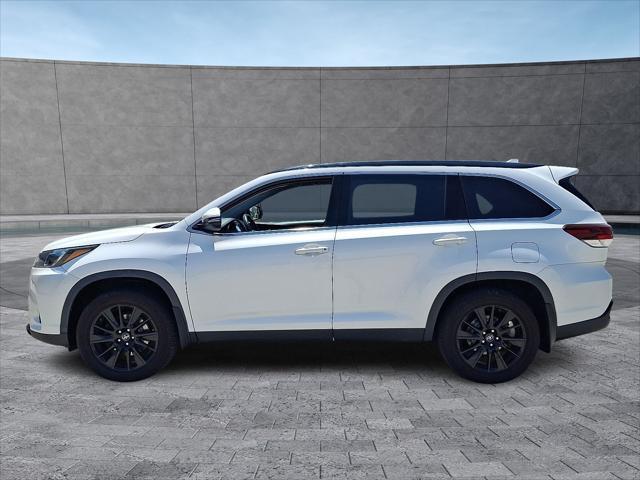 used 2019 Toyota Highlander car, priced at $25,994