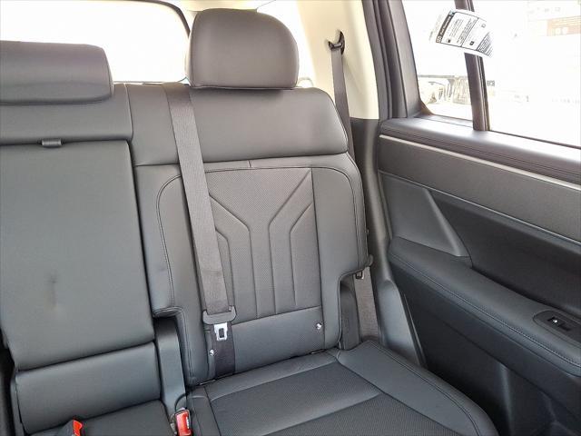 new 2025 Hyundai Santa Fe car, priced at $43,349