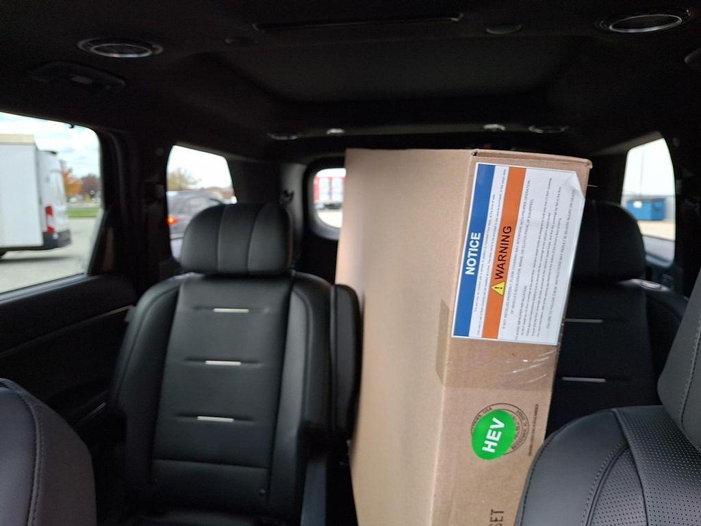 new 2026 Hyundai Palisade Hybrid car, priced at $60,980