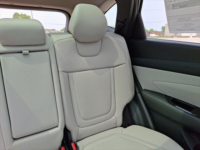new 2025 Hyundai Tucson car, priced at $43,620