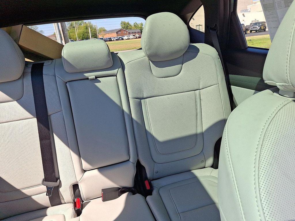 new 2026 Hyundai Tucson car, priced at $43,335