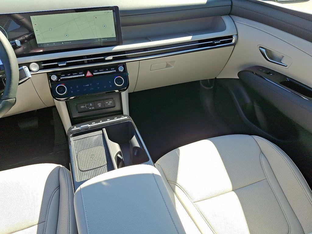 new 2026 Hyundai Tucson car, priced at $43,335