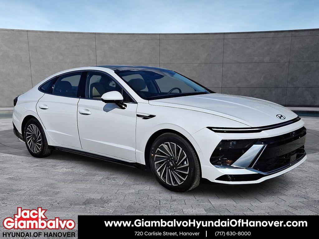 new 2026 Hyundai Sonata Hybrid car, priced at $40,350