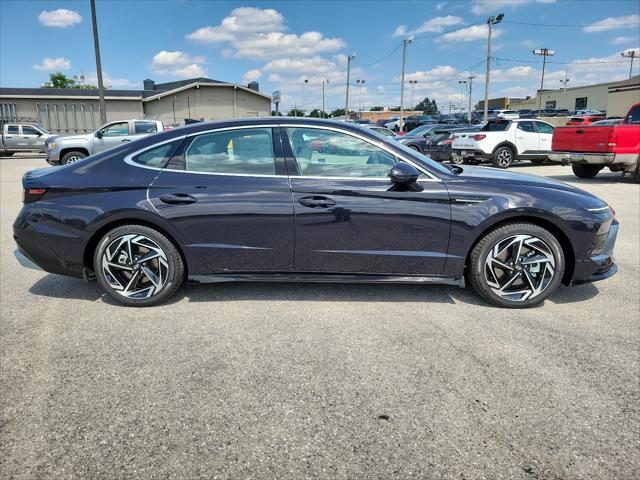 new 2024 Hyundai Sonata car, priced at $32,265