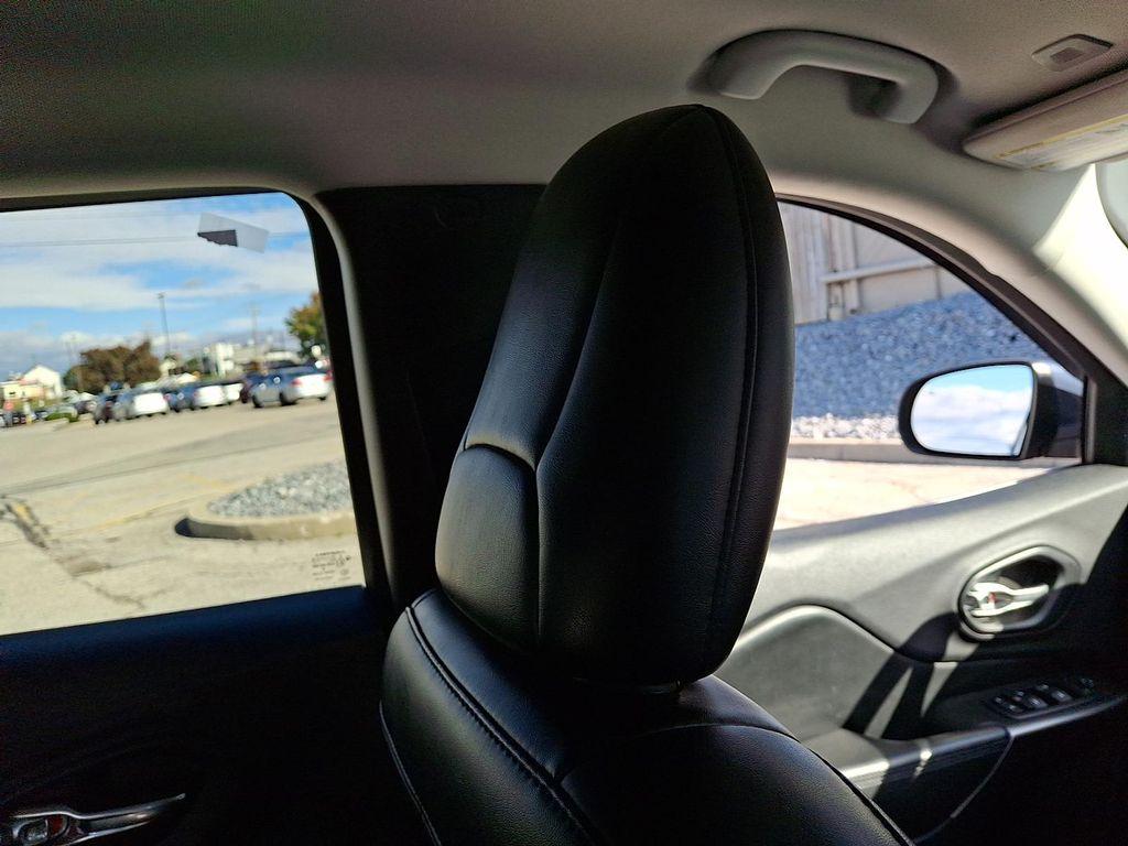 used 2019 Jeep Cherokee car, priced at $18,994