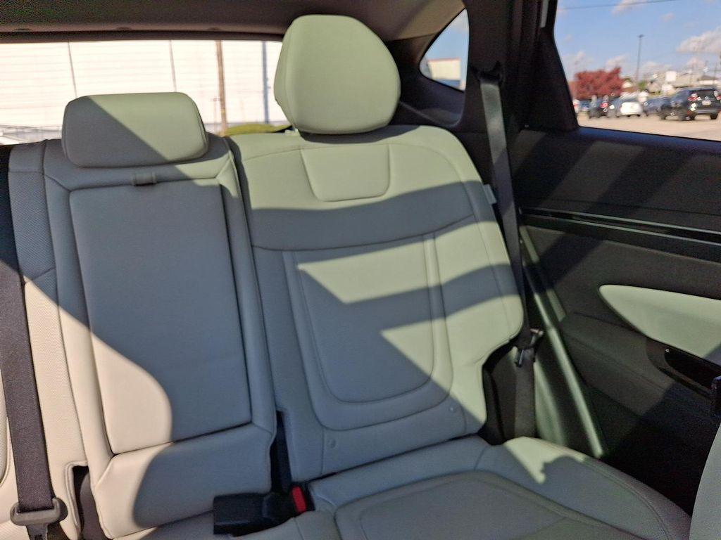 used 2024 Hyundai TUCSON Hybrid car, priced at $35,794