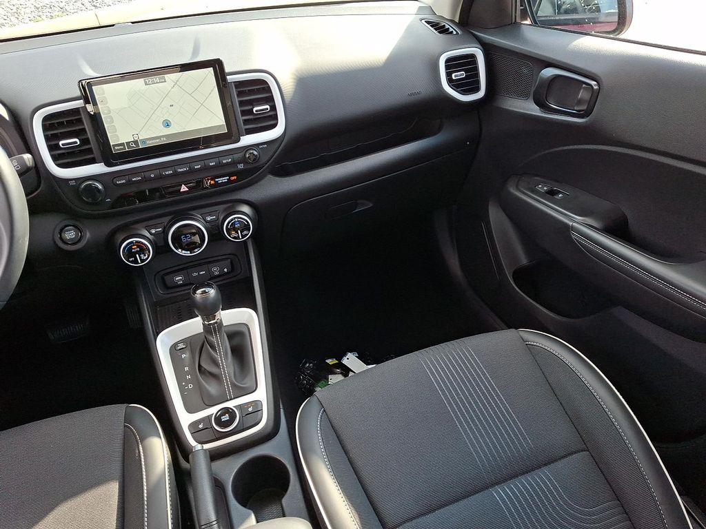 used 2024 Hyundai Venue car, priced at $21,994