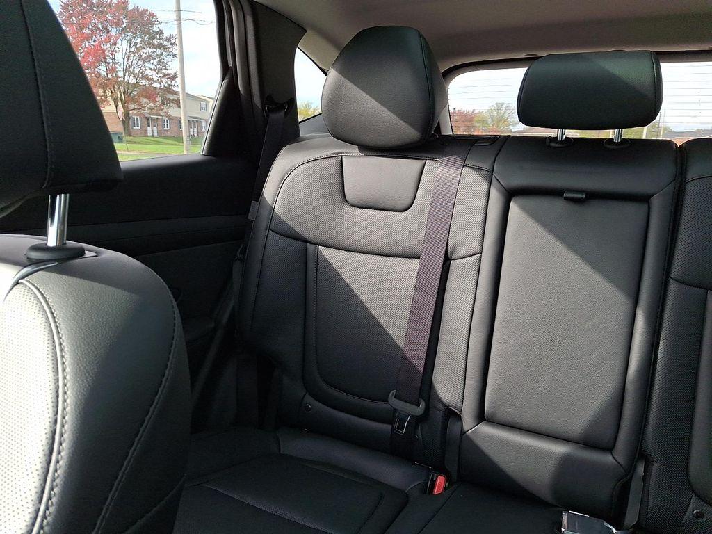 new 2025 Hyundai TUCSON Hybrid car, priced at $44,050