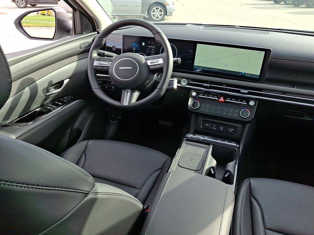 new 2025 Hyundai TUCSON Hybrid car, priced at $44,050