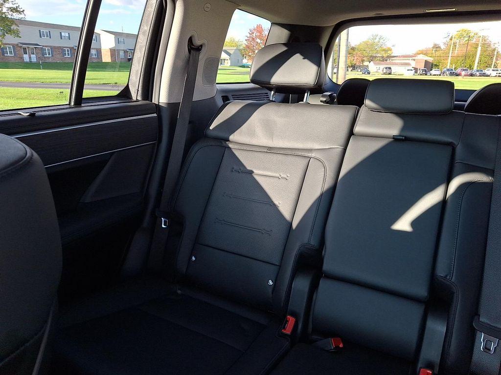 used 2024 Hyundai Santa Fe car, priced at $41,494