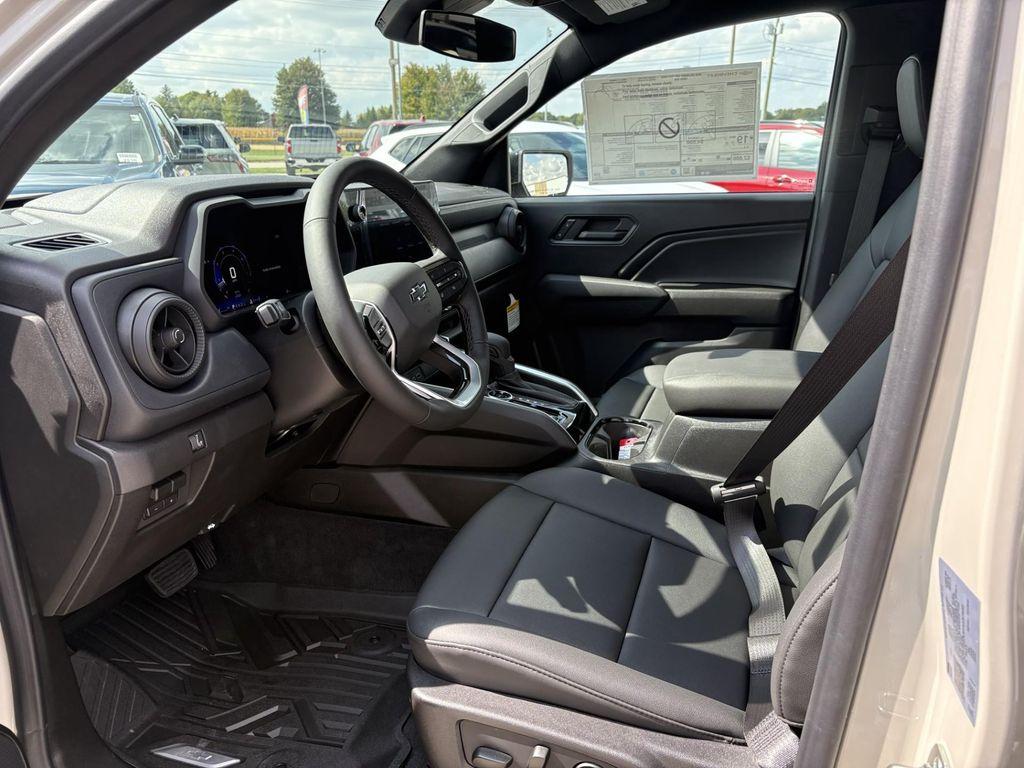 new 2026 Chevrolet Colorado car, priced at $44,295