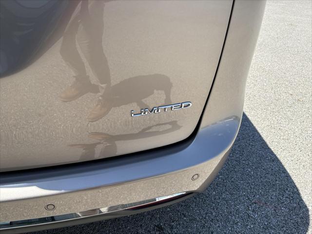 used 2017 Chrysler Pacifica car, priced at $22,989