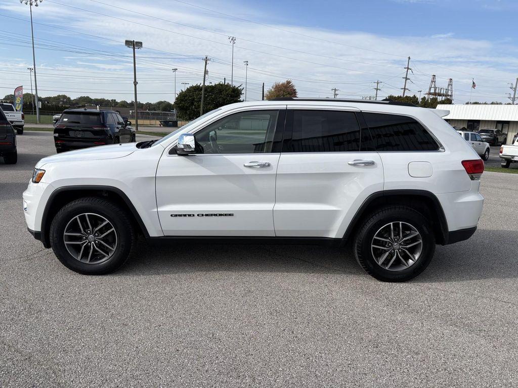 used 2018 Jeep Grand Cherokee car, priced at $14,989