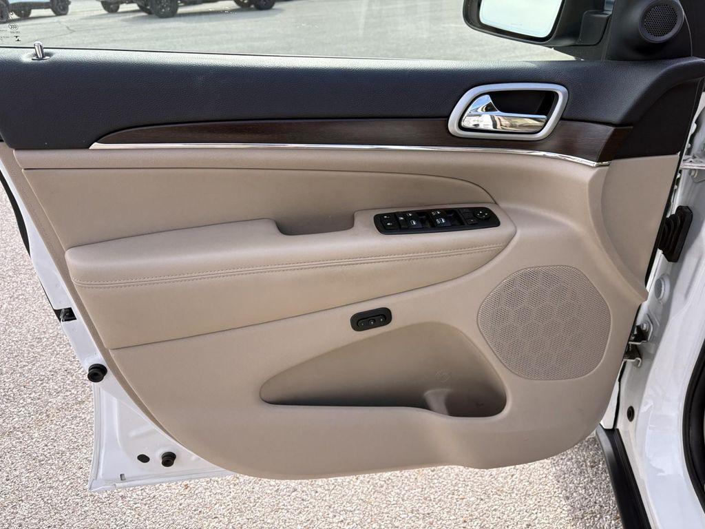 used 2018 Jeep Grand Cherokee car, priced at $14,989