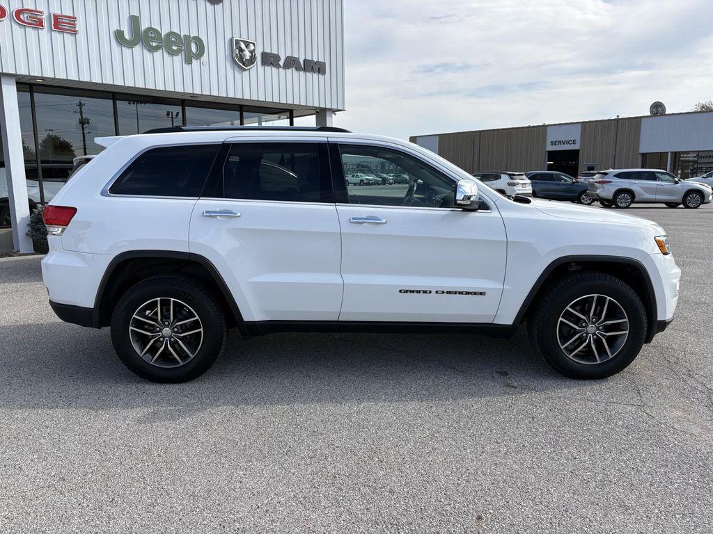 used 2018 Jeep Grand Cherokee car, priced at $14,989