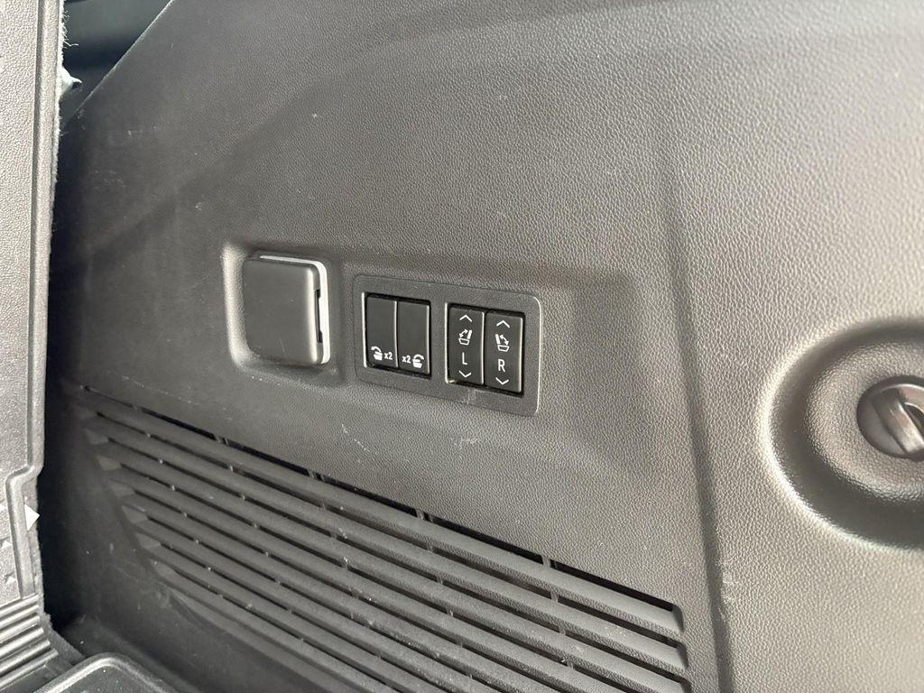 used 2022 Chevrolet Tahoe car, priced at $55,489