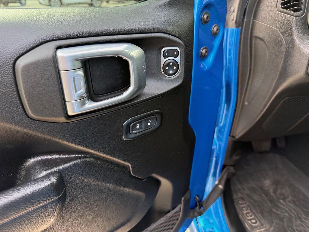 used 2022 Jeep Wrangler Unlimited car, priced at $39,989