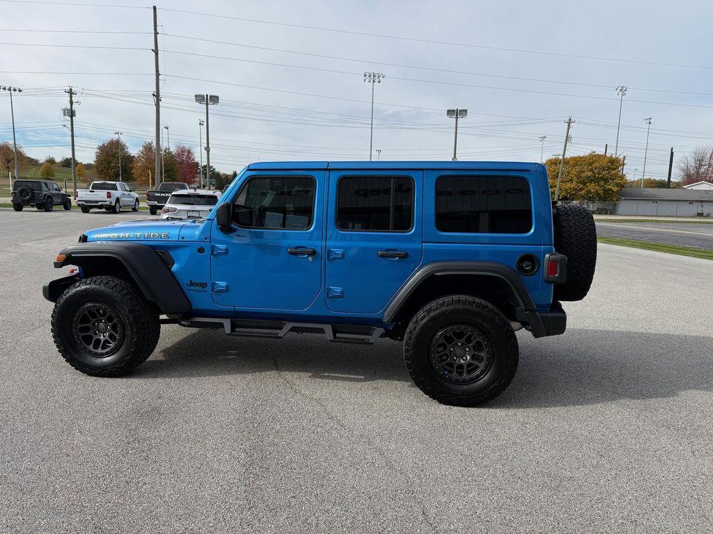 used 2022 Jeep Wrangler Unlimited car, priced at $39,989